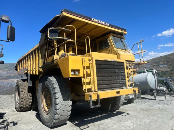 DUMPER CATERPILLAR 773B
